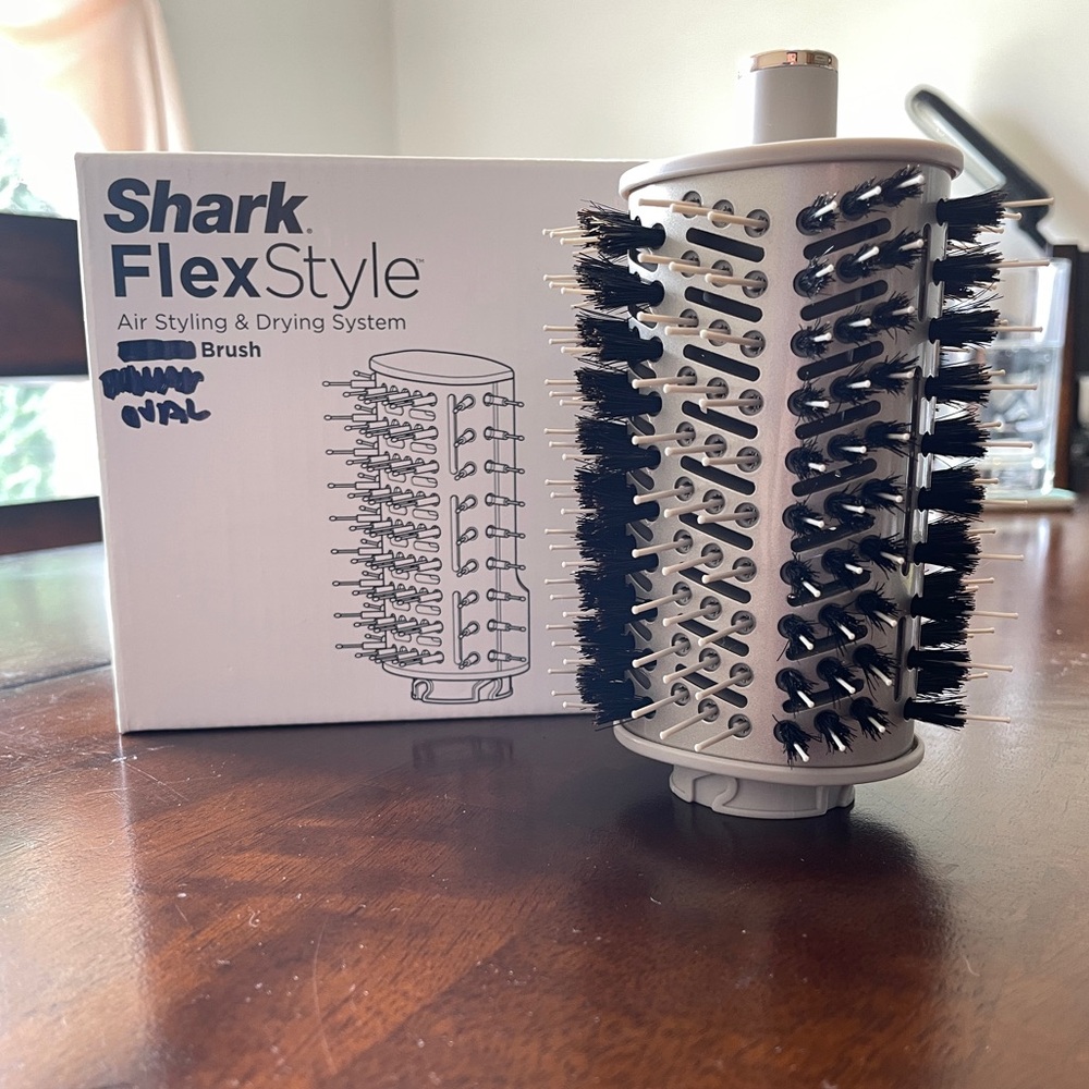 Shark FlexStyle Oval Brush Attachment